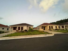 HoneyCove Escape Vacation Home Stay